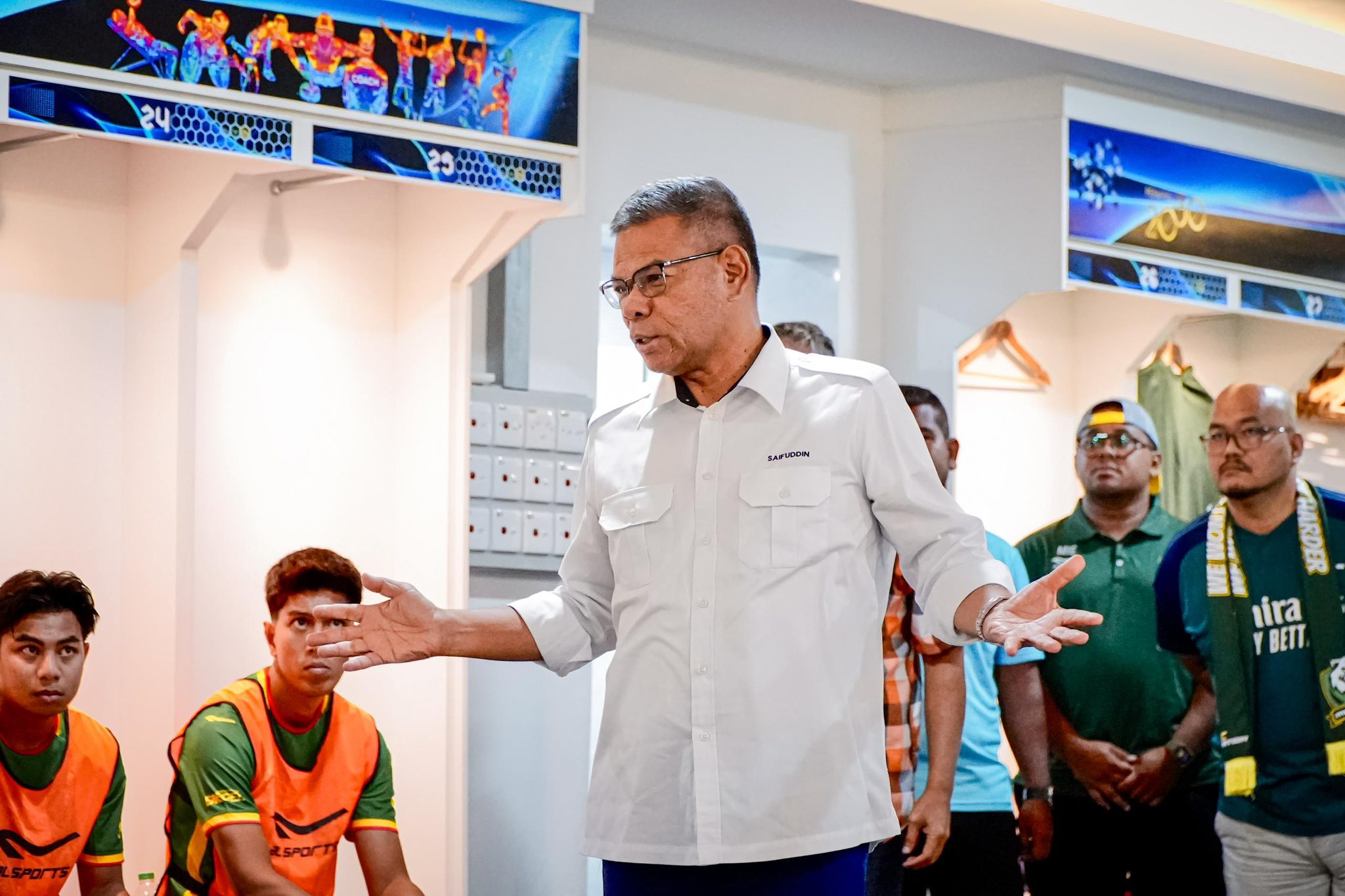 Memberi Sokongan Buat Pasukan Imigresen FC Membuat Penampilan Sulung Mereka di Liga Super Malaysia