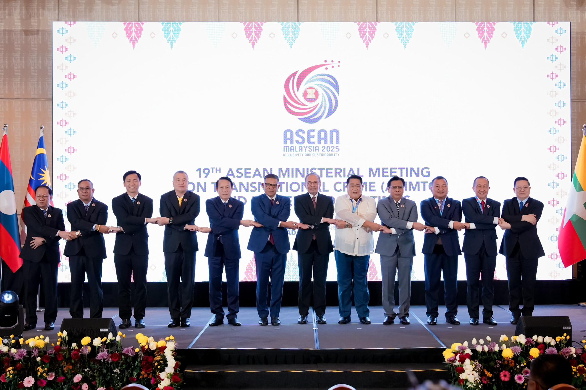 Majlis pembukaan rasmi 19th ASEAN Ministerial Meeting on Transnational Crime (AMMTC)